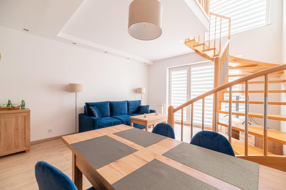 Horyzont Apartamenty-Portowa Sunshine Apartment in West Pomeranian Voivodeship, Poland