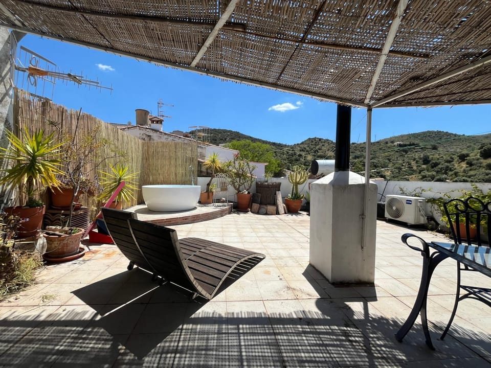 Patio, Natural landscape, View (from property/room), Balcony/Terrace, Mountain view