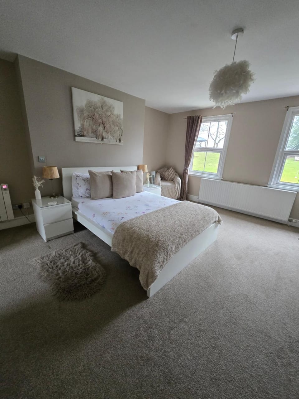 Rainworth Lodge Bed and Breakfast in Newark and Sherwood District