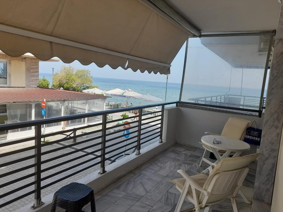View (from property/room), Balcony/Terrace
