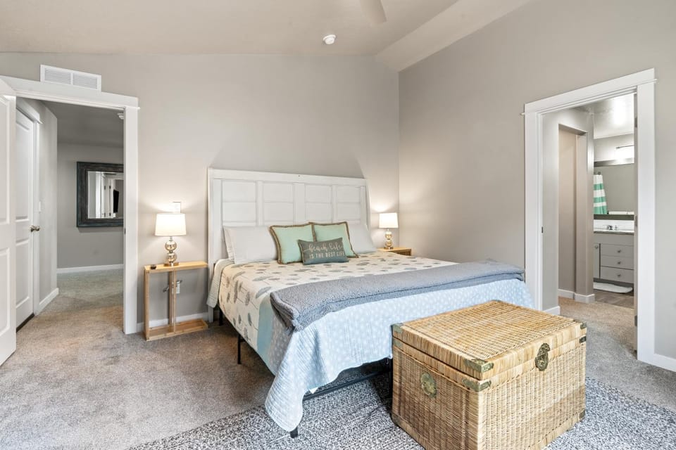 Bed, View (from property/room), Bedroom