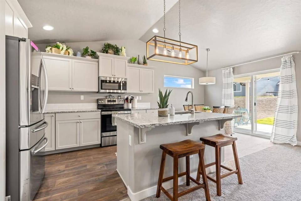Brand New Valley View Caldwell home House in Caldwell
