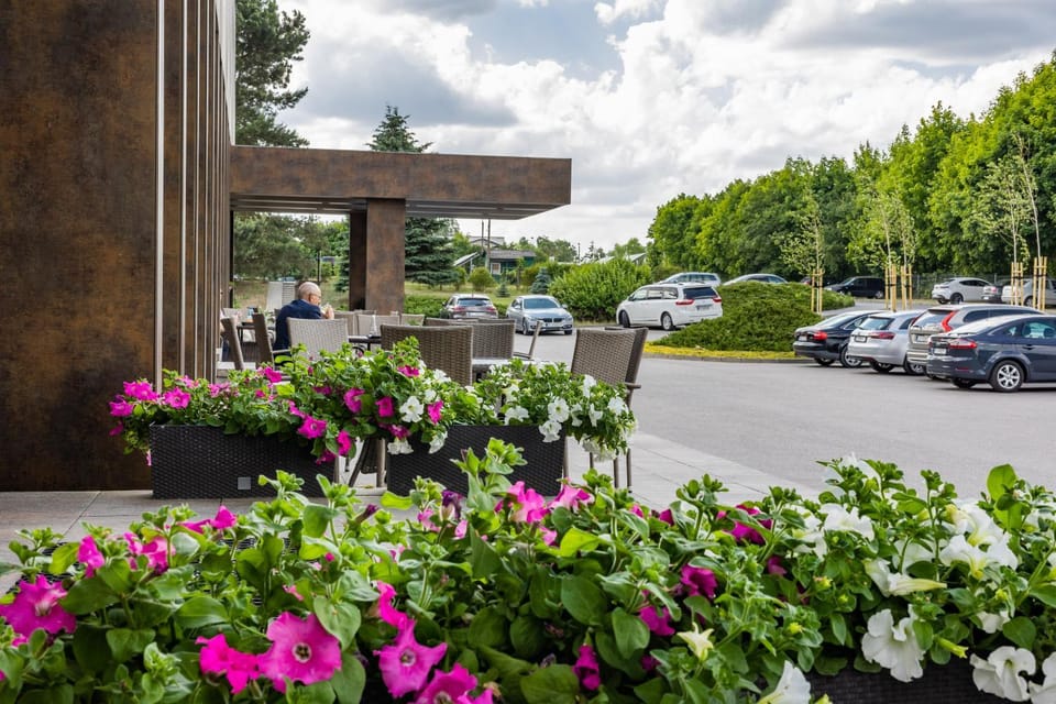 Day, Garden, Other, Parking