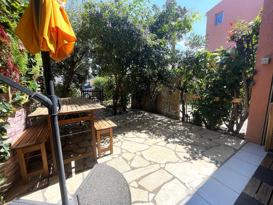 BANYULS, T2, Rez-de-jardin, Parking, WIFI, Clim - FR-1-309-340 Apartment in Port-Vendres