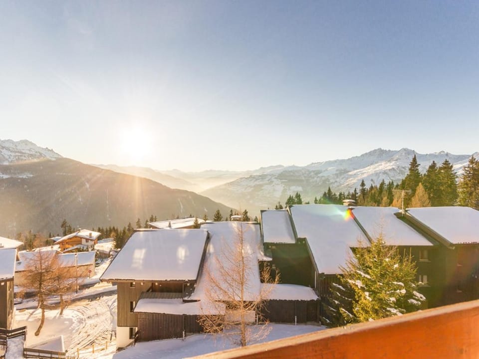 Studio lumineux près des pistes avec balcon - FR-1-275-154 Apartment in Montvalezan