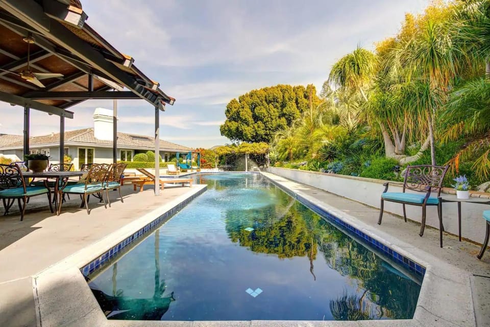 Luxury Modern Chateau near wineries & beaches Villa in Fallbrook