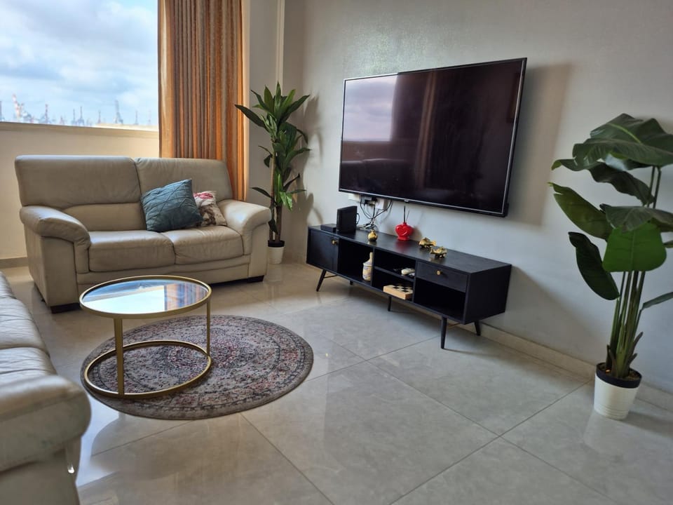 Communal lounge/ TV room, TV and multimedia, Seating area