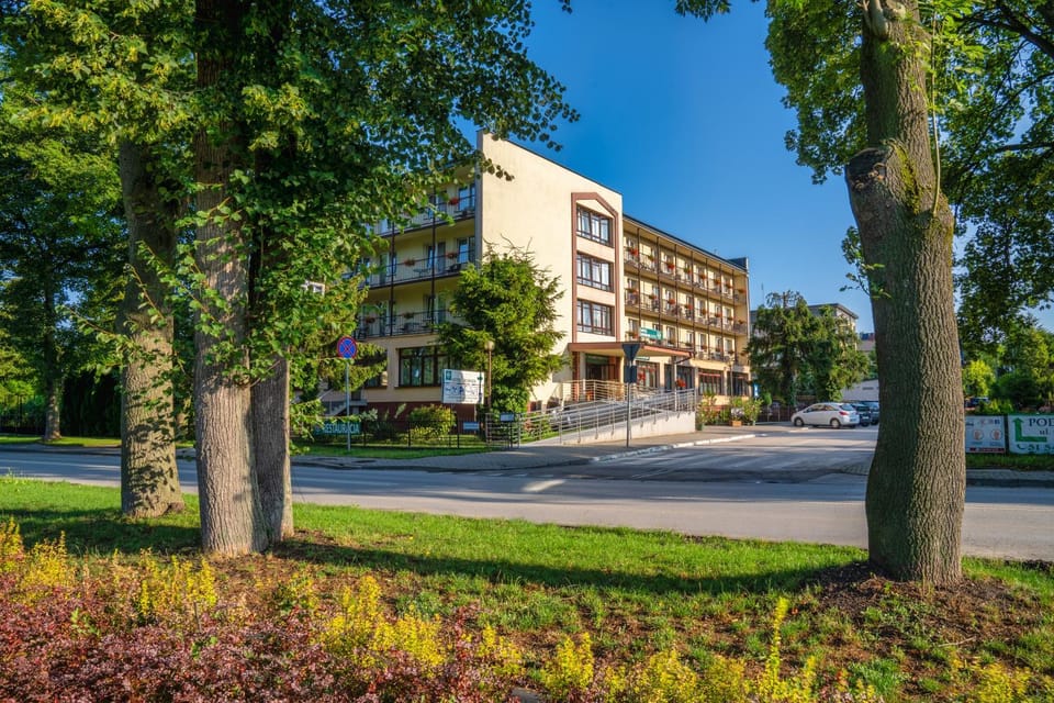 Property building, View (from property/room), Street view