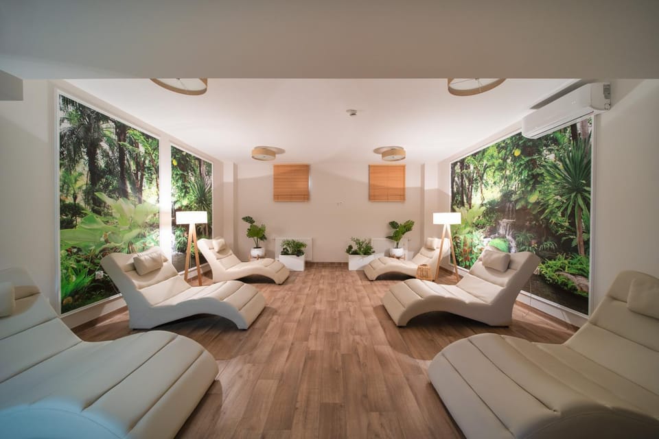 Spa and wellness centre/facilities, Seating area