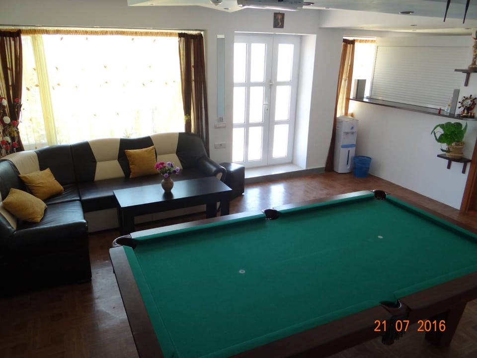 Billiard