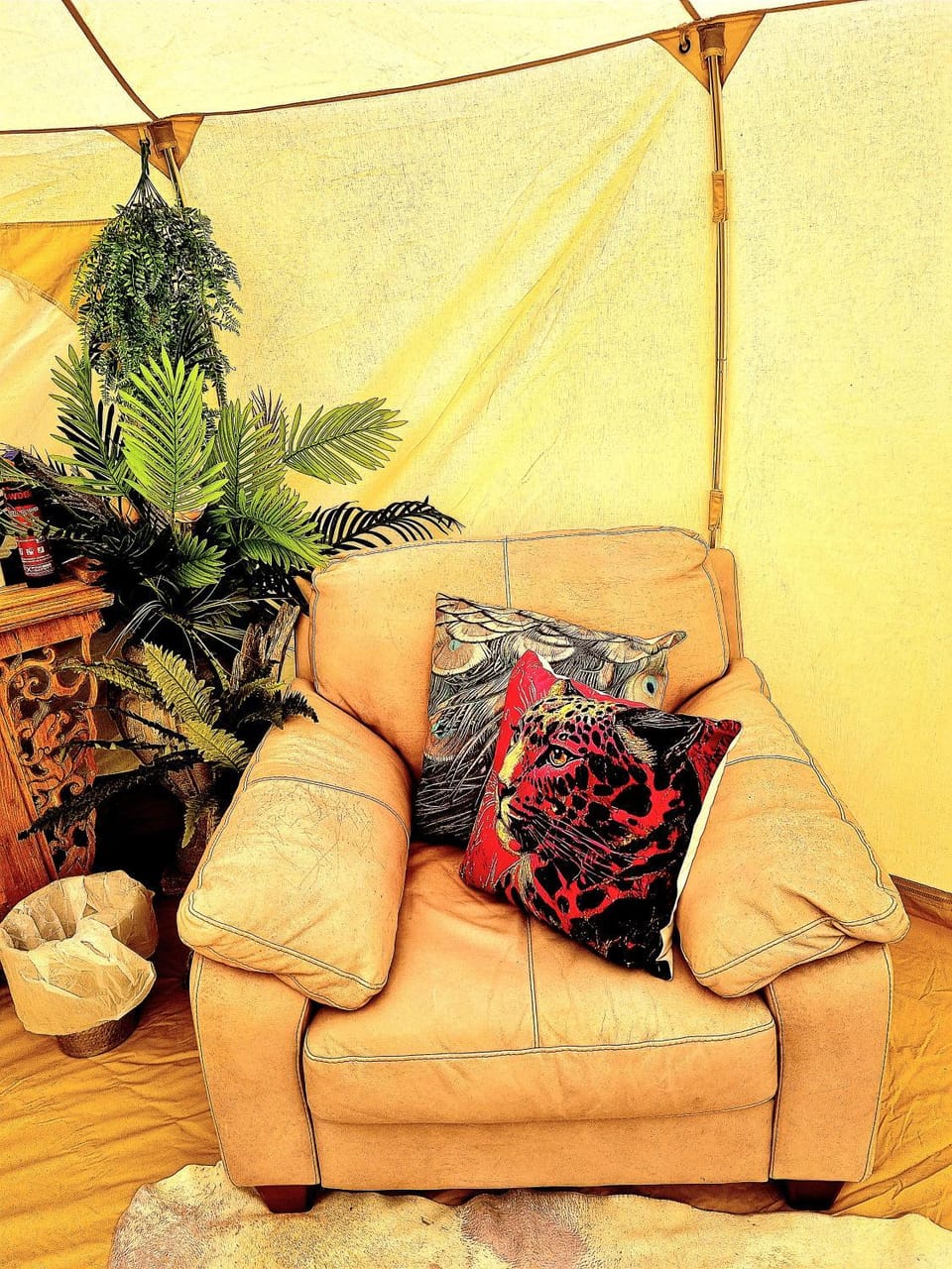 Wild Retreat Luxury tent in Broadland District