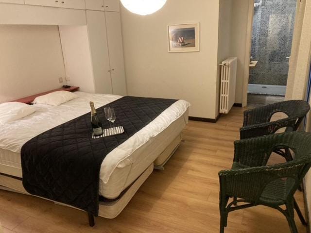 Ruim Appartement met zeezicht en gratis ruime overdekte parking Apartment in Knokke-Heist