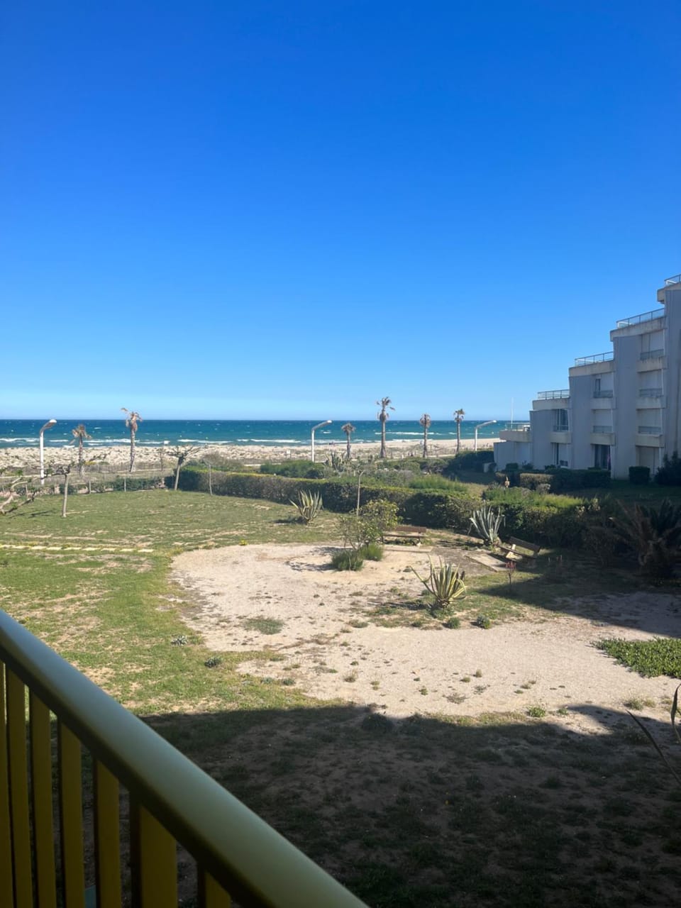Bel Appartement 4-6 couchages, en bord de mer, accès direct à la plage Apartment in Le Barcarès