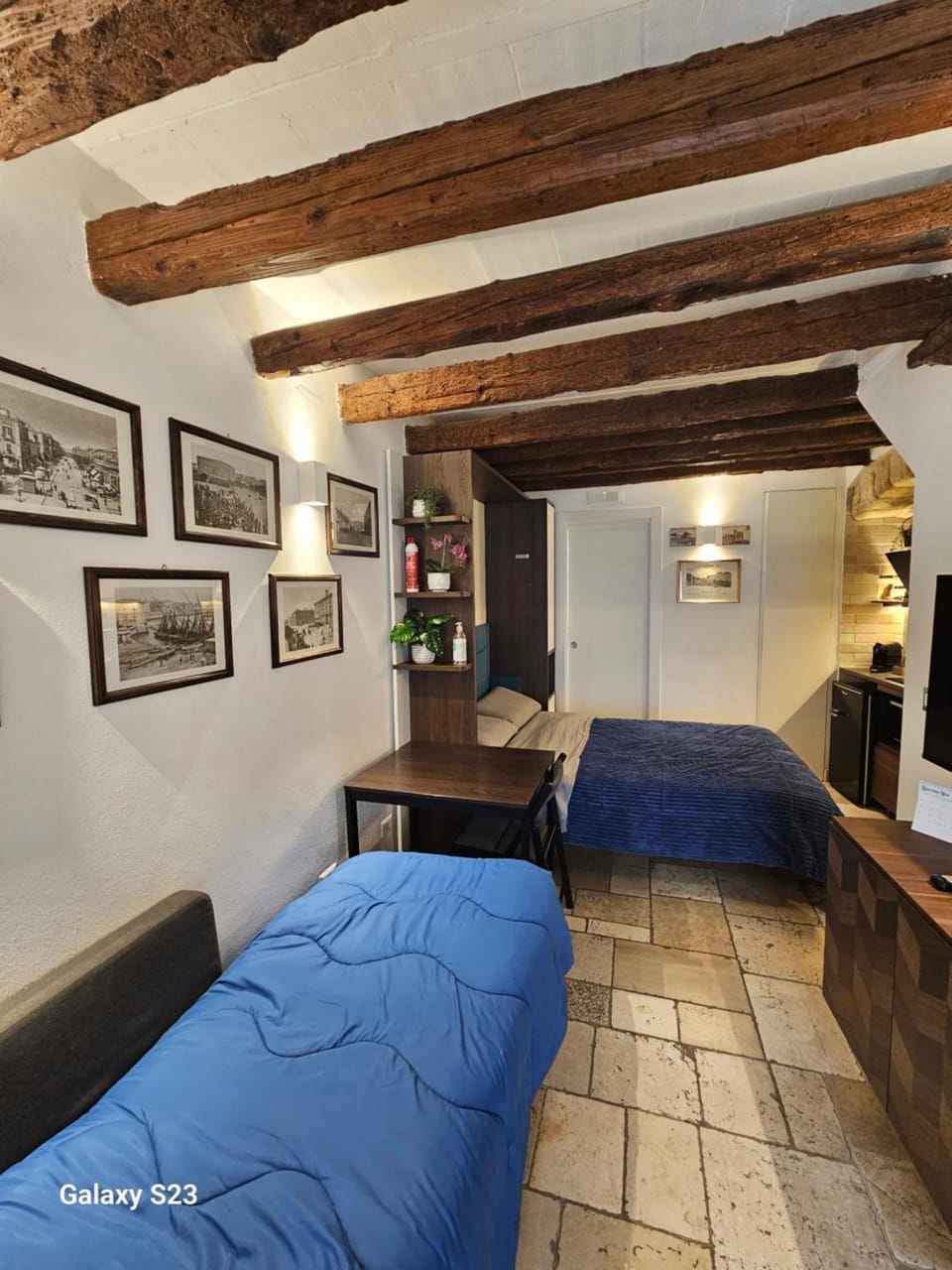 Le Antiche Travi Apartment in Bari