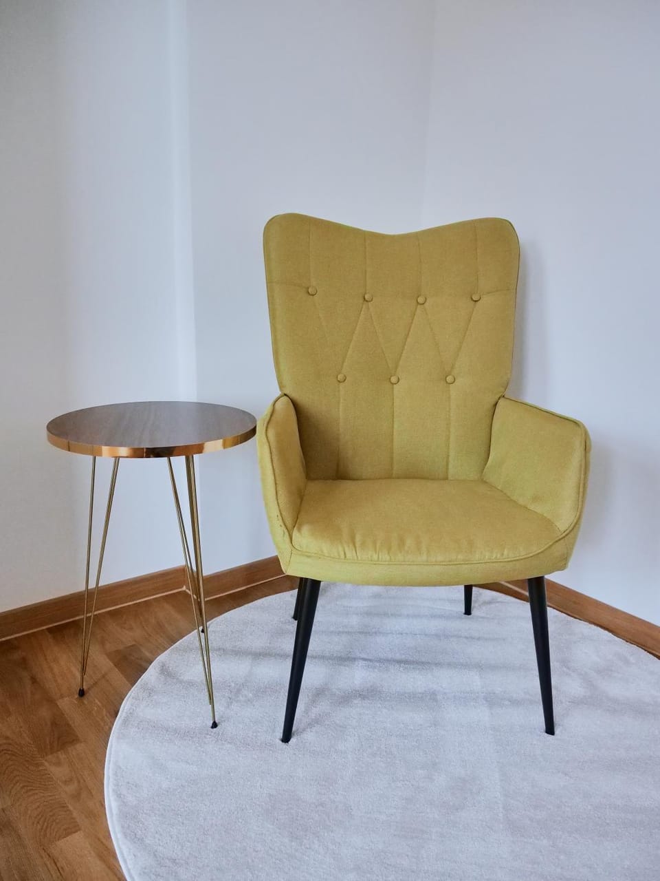 Seating area, Bedroom