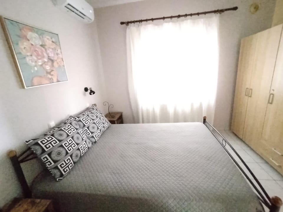 Chrissa's Place - a unique house with garden and BBQ House in Decentralized Administration of Macedonia and Thrace