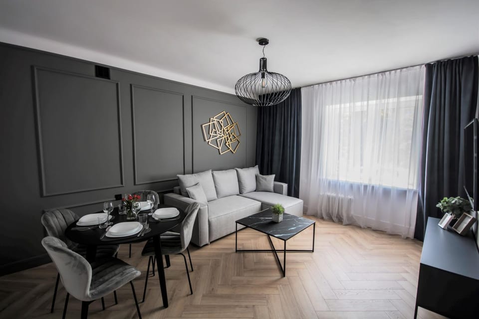 TV and multimedia, Living room, Dining area, locker