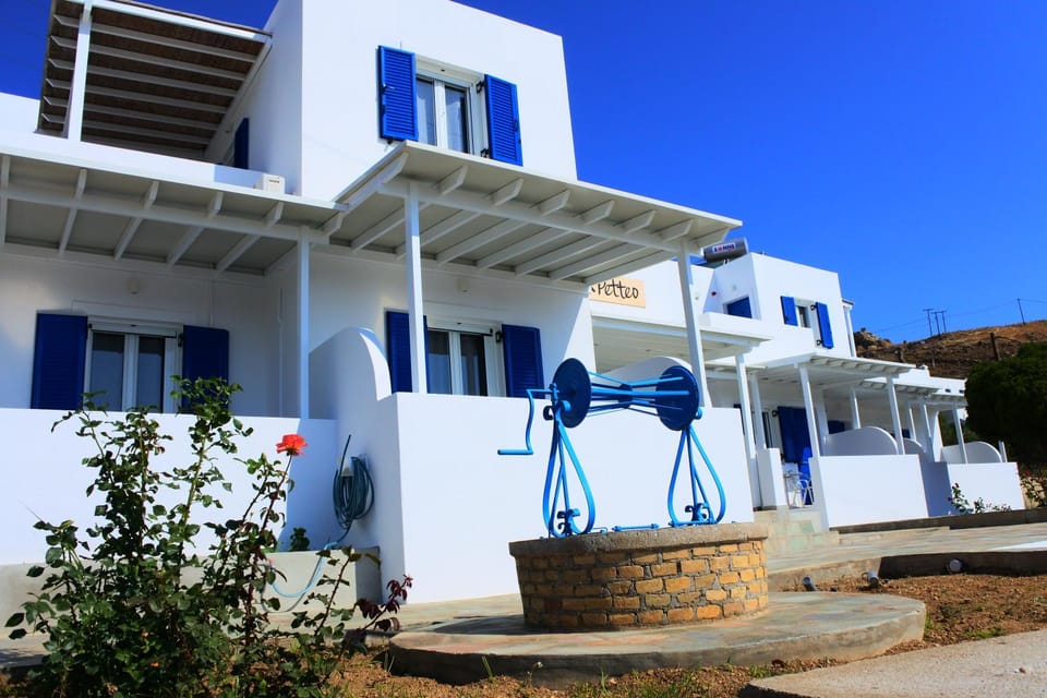 Petteo Serifos Apartment in Milos