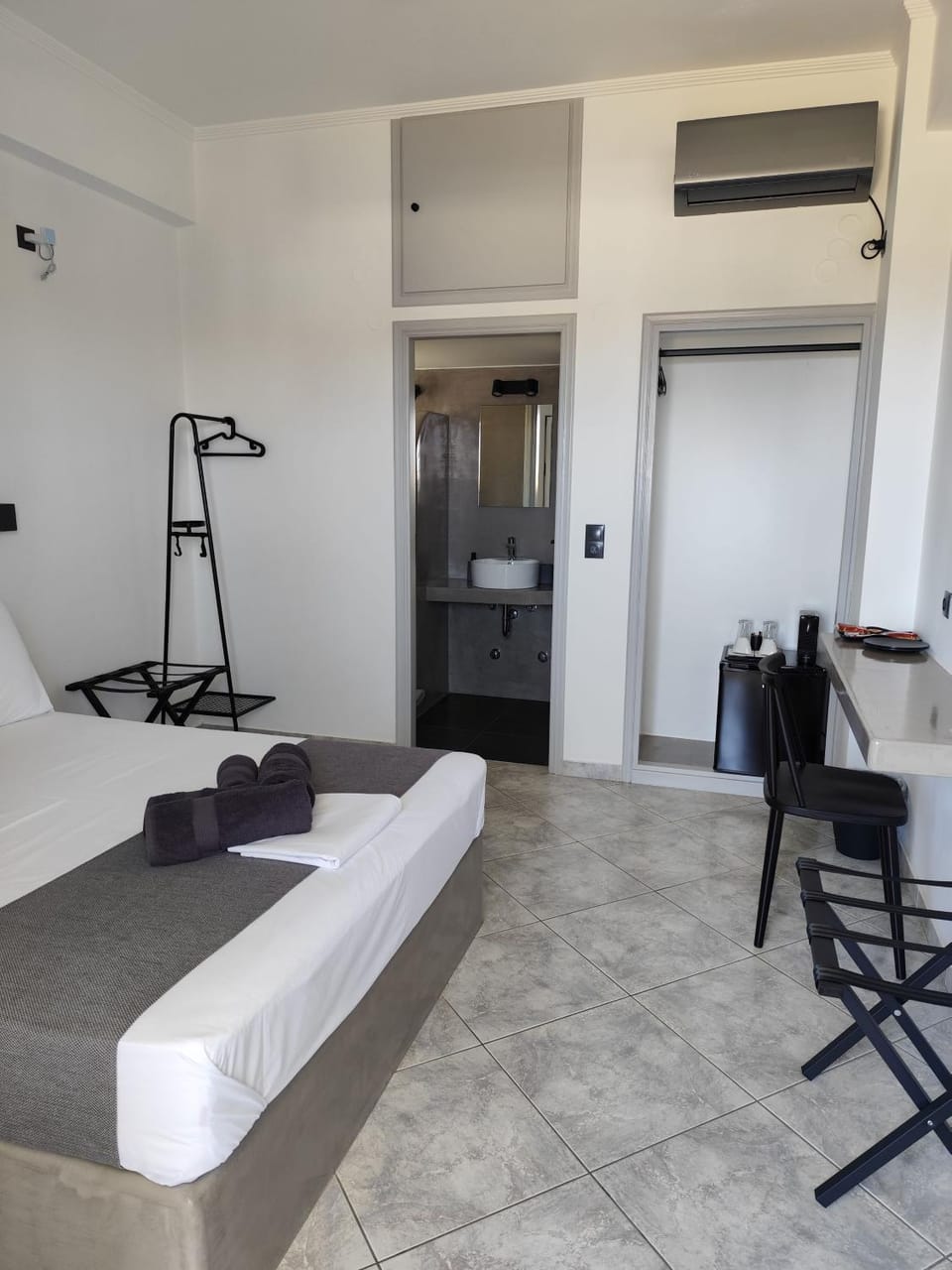 Petteo Serifos Apartment in Milos