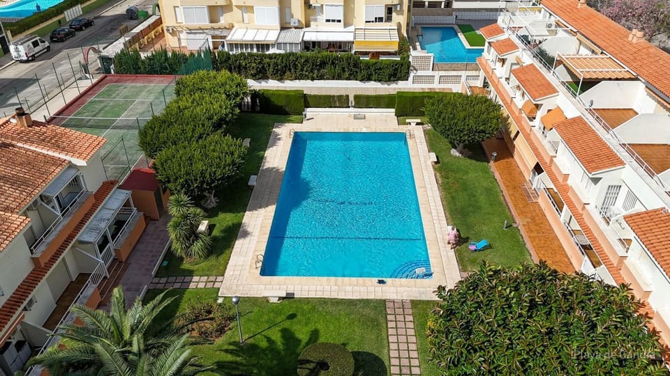 Bird's eye view, Pool view, Swimming pool