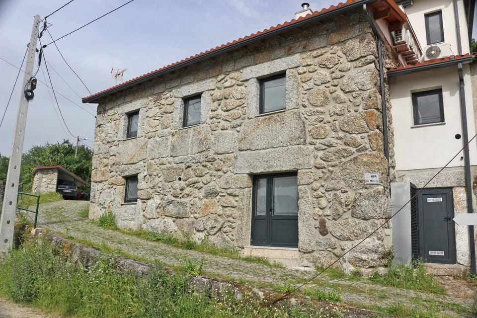 Property building, Facade/entrance, Off site