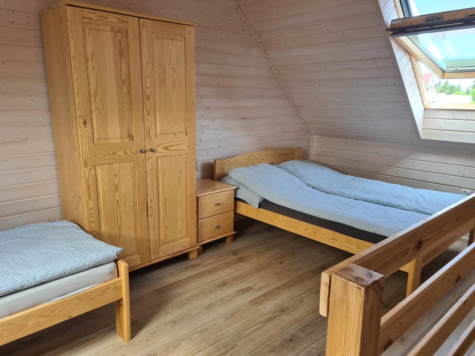 Bed, Bedroom, wardrobe