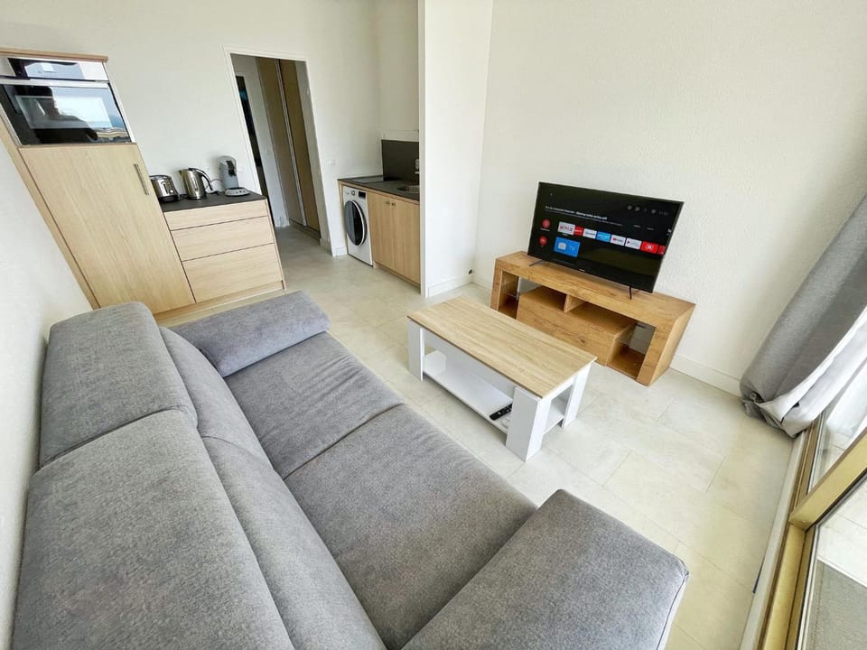 #902 MARINA RIVIERA BAY - Marina Baie des Anges Apartment in Villeneuve-Loubet