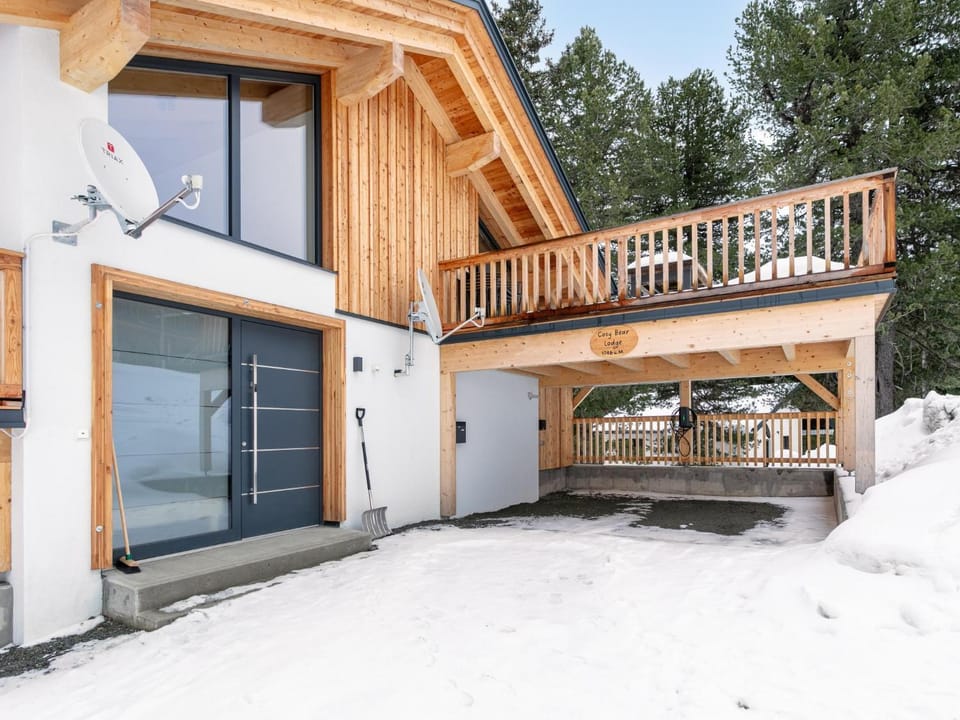 Property building, Winter