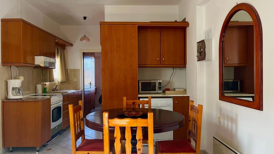 Kagiabis' Home Apartment in Crete