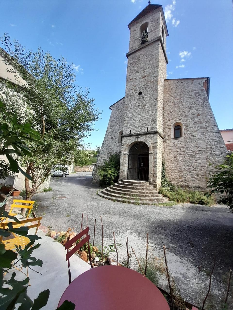 Nearby landmark