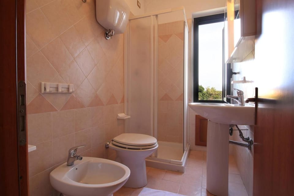 residenceduemari Apartment hotel in Capo Vaticano