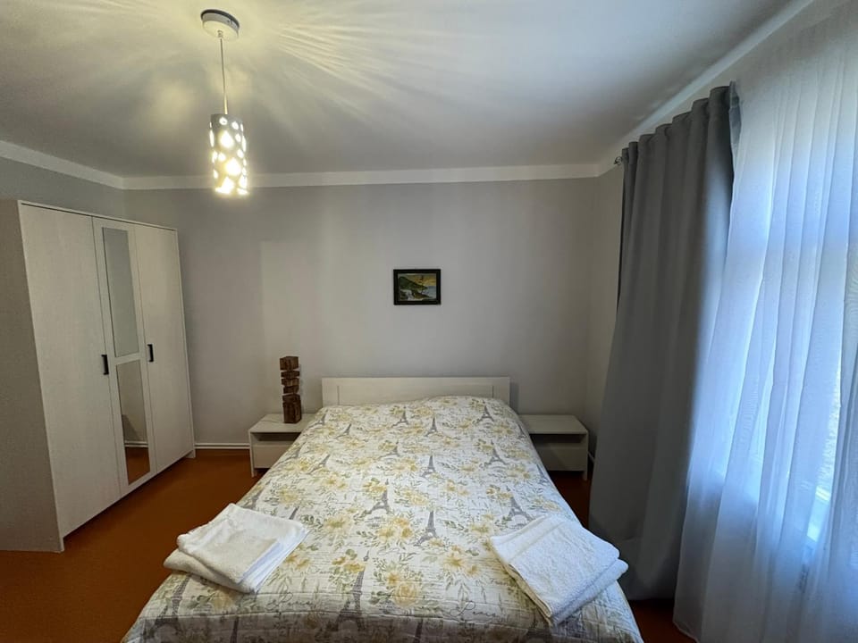 Mountain Top Getaway in Dilijan! House in Armenia