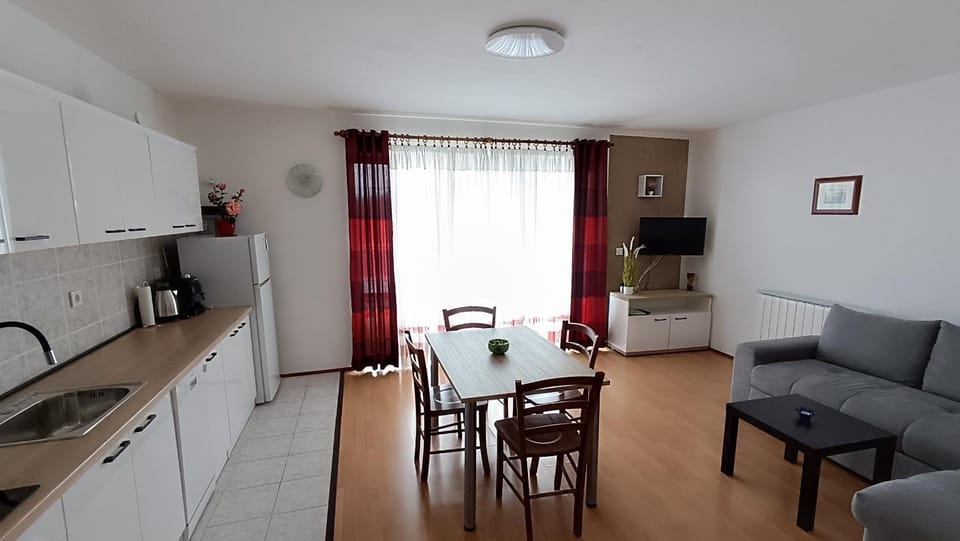 Apartment Zdenka-5 km from Opatija Apartment in Primorje-Gorski Kotar County