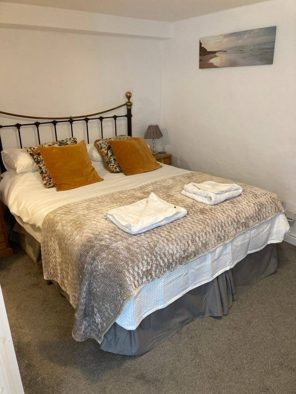 The Granary at Bissick Old Mill Apartment in England