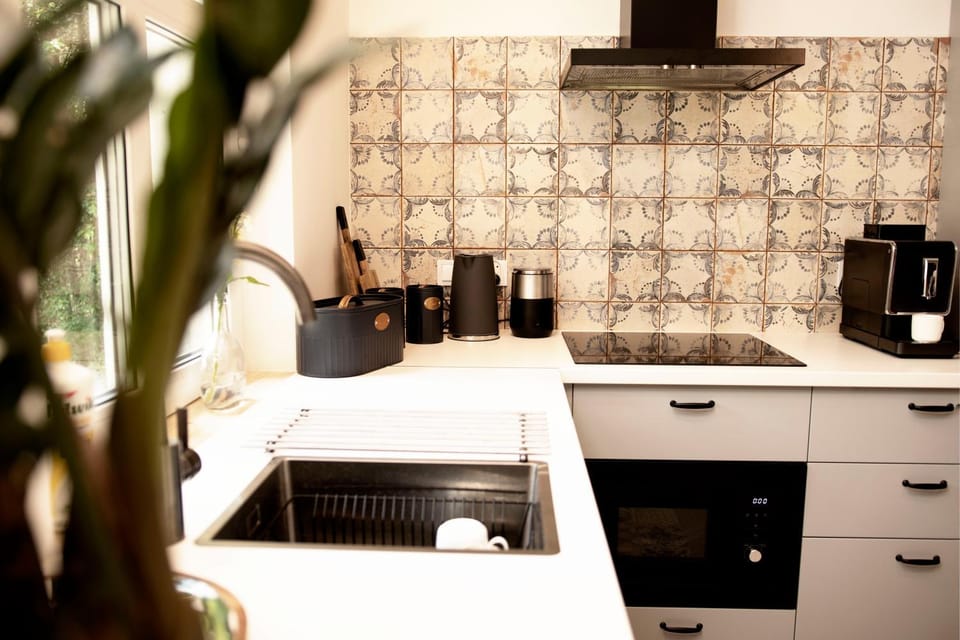 Coffee/tea facilities, Kitchen or kitchenette