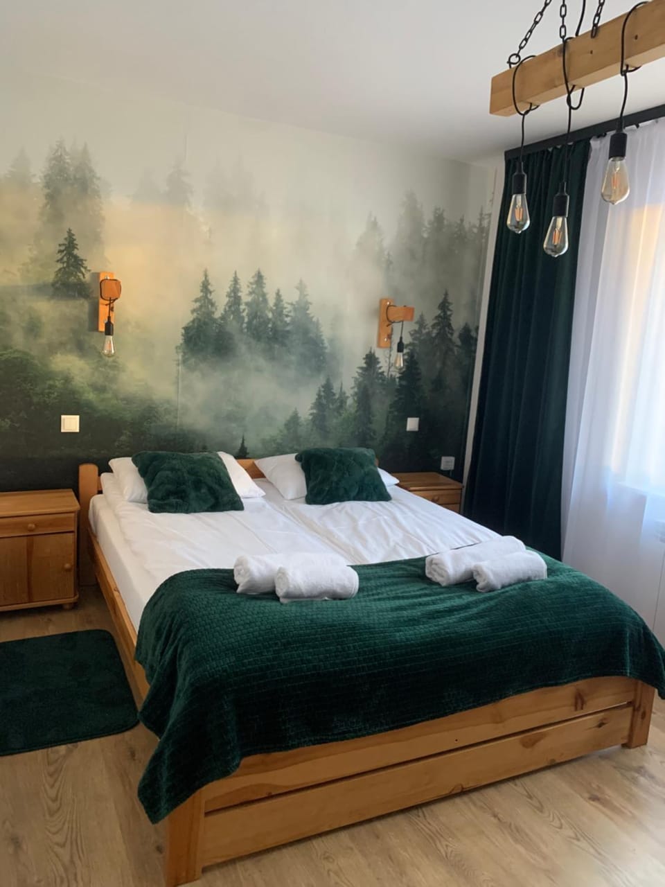 Bedroom, Mountain view, Mountain view