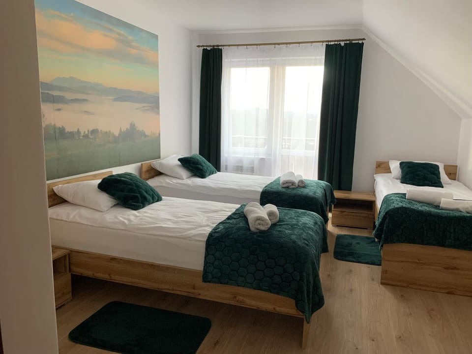 View (from property/room), Bedroom, Mountain view
