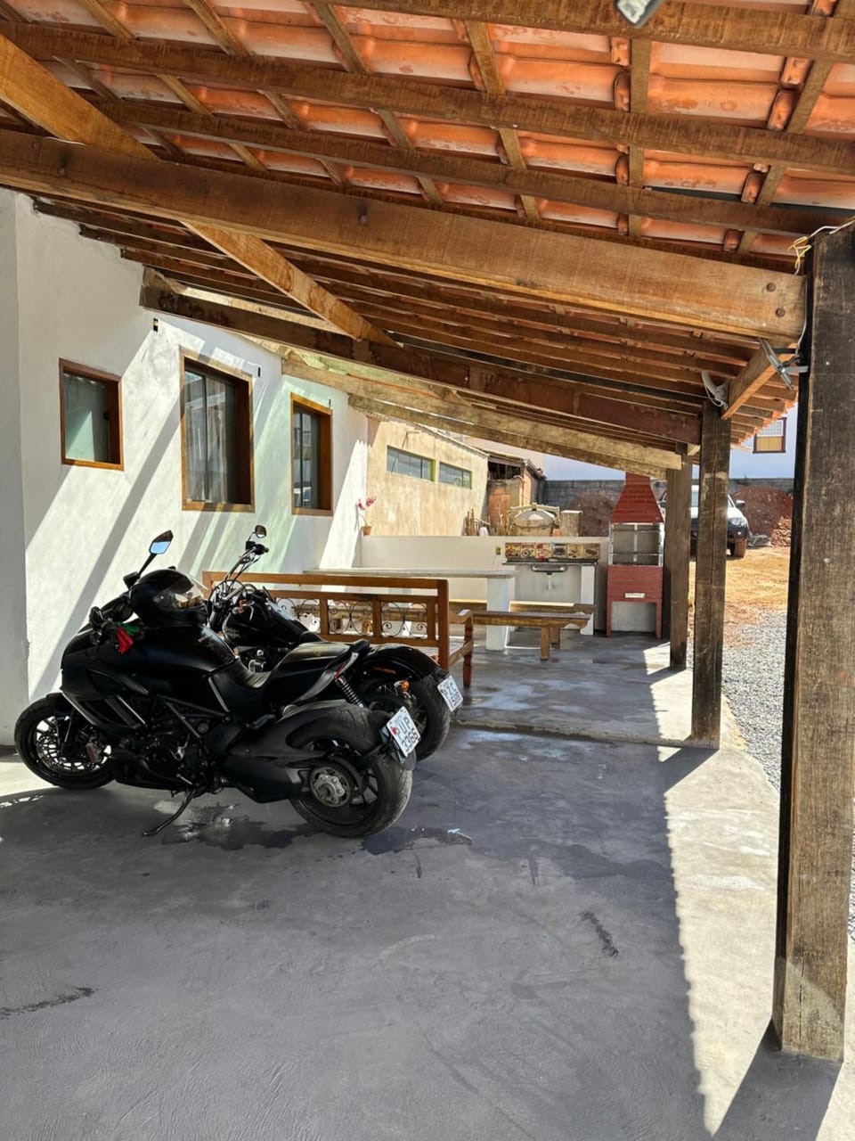 BBQ facilities, Parking