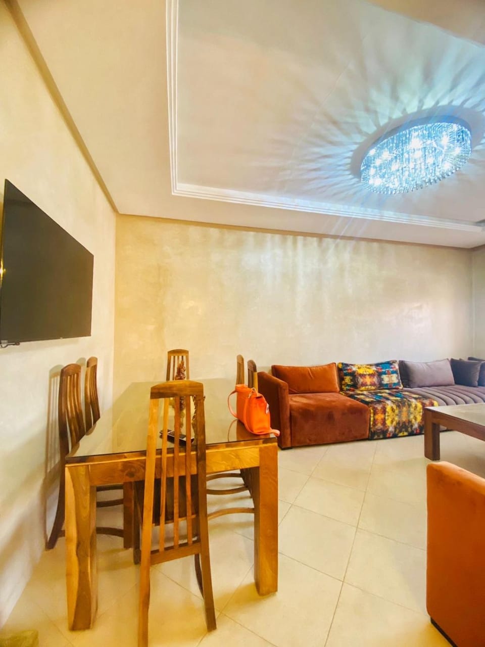 Communal lounge/ TV room