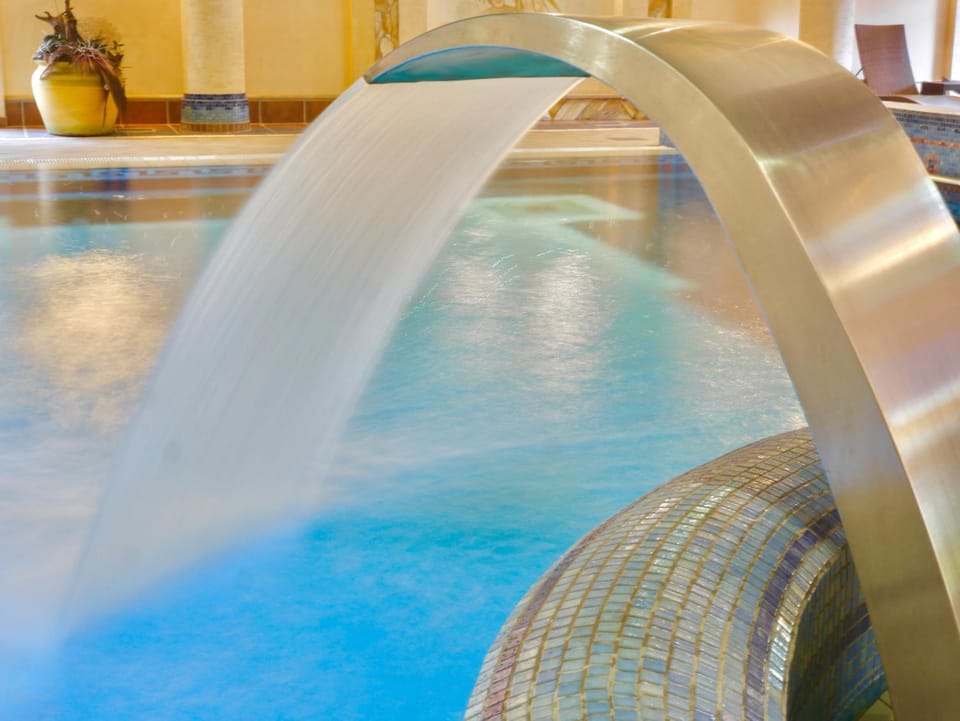 Spa and wellness centre/facilities, Swimming pool