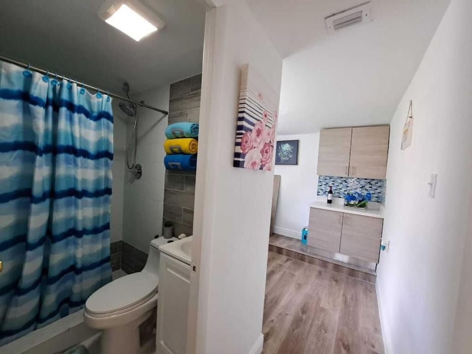 Relax 521- at the side Apartment in Miami