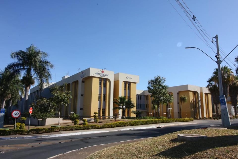 Studio Sudoeste, conforto e segurança(5`Esplanada) Apartment in State of Goiás