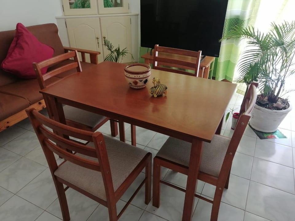 TV and multimedia, Seating area