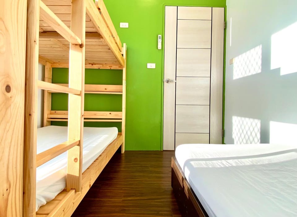 bunk bed