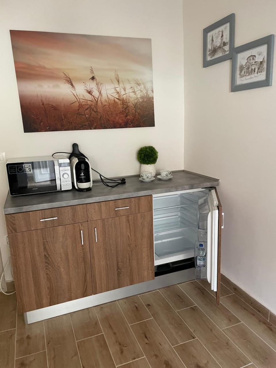Coffee/tea facilities