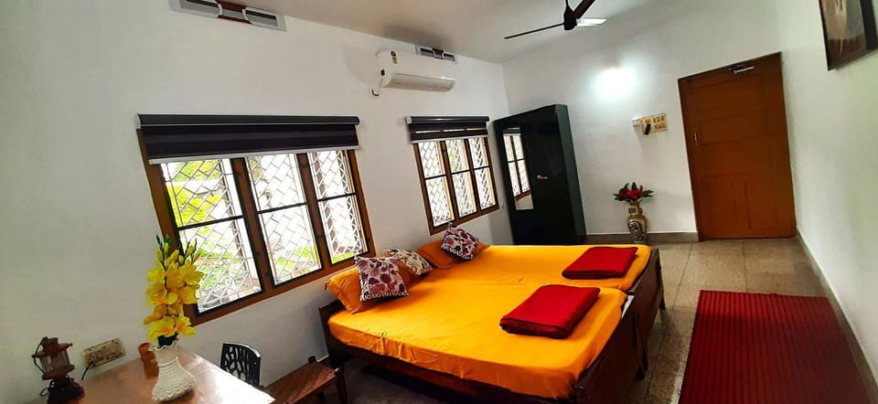 Bedroom, air conditioner