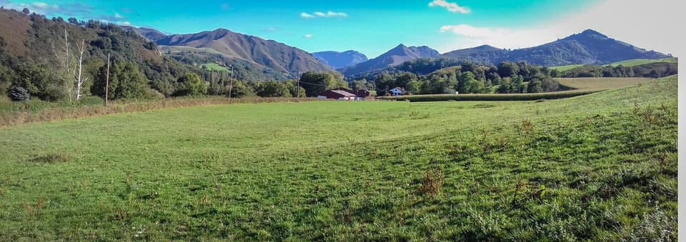 Nearby landmark, Natural landscape, Hiking, Mountain view