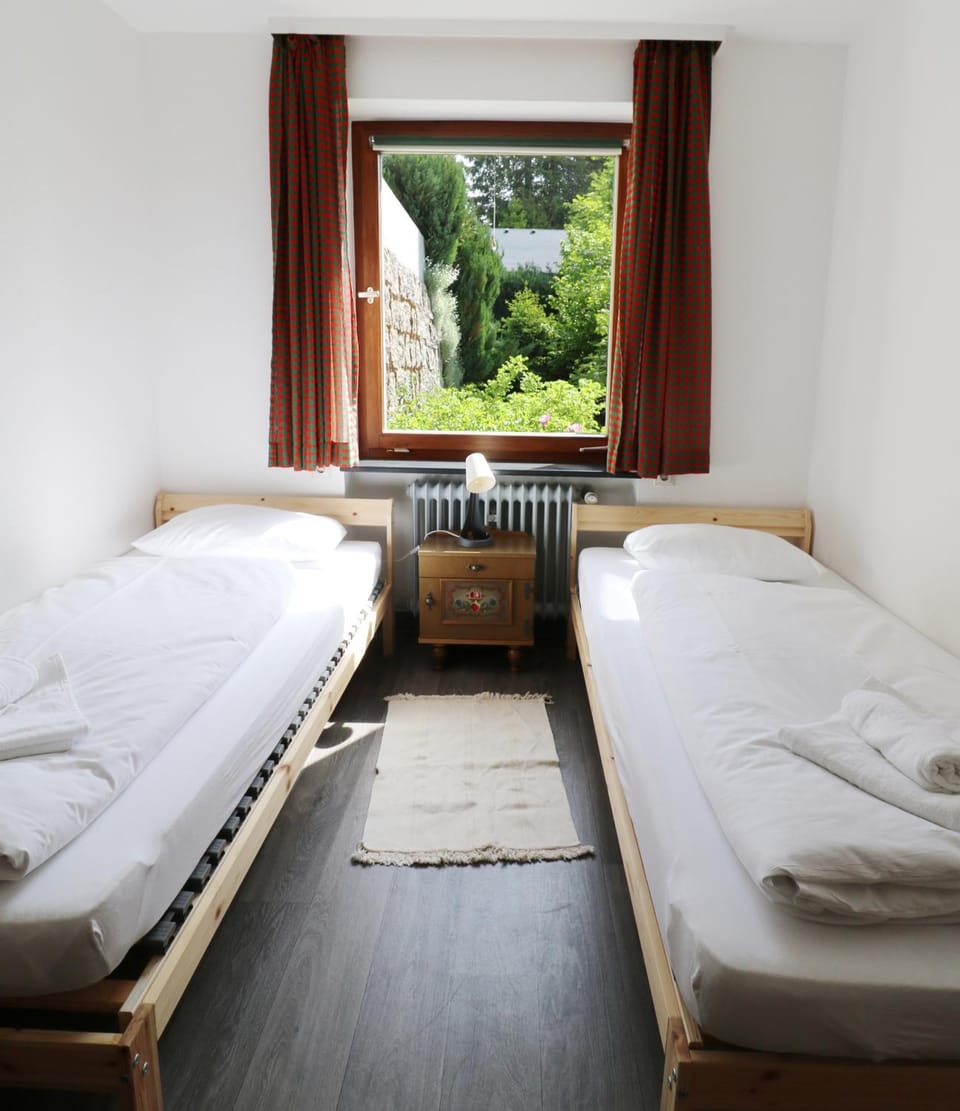 Haus Elisabeth - Fewo Freiburg, 1 Schlafzimmer, Feldberg nahe Skipiste Apartment in Baden-Württemberg