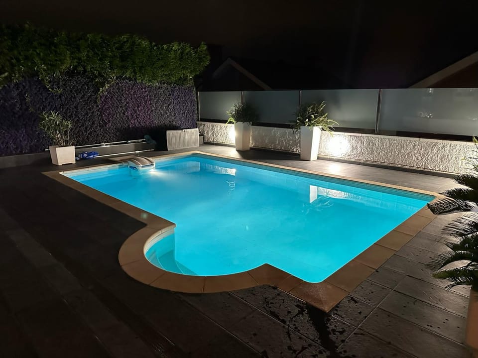 Night, Swimming pool