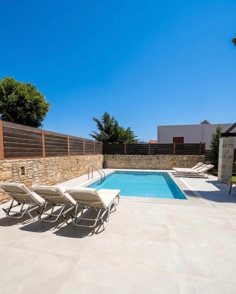 Patio, Day, Pool view, Swimming pool, sunbed
